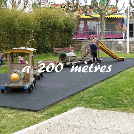 Апартаменты Adopt'ile Ле-Шато-д'Олерон